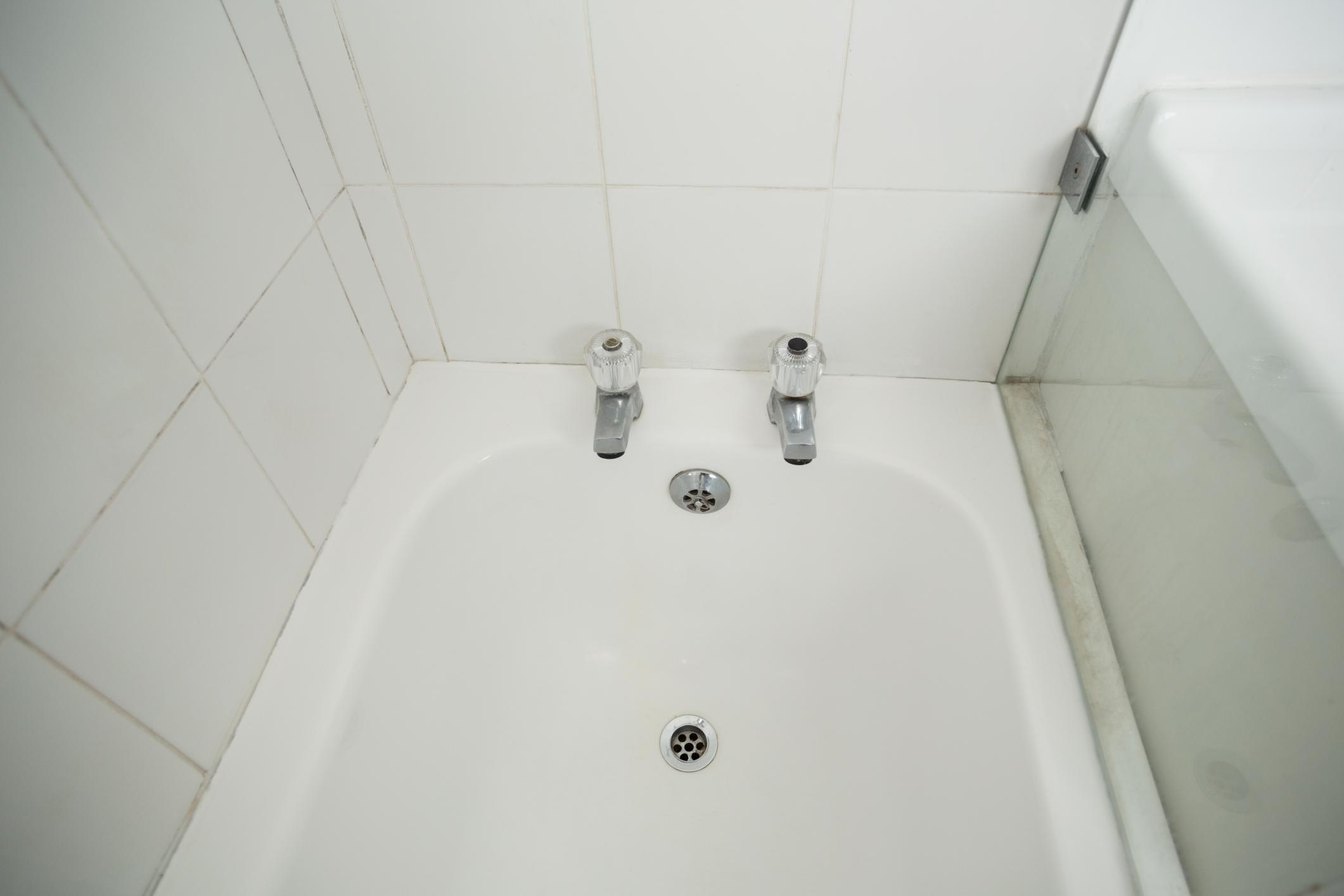 Bathtub Plumbing Services in North Bay